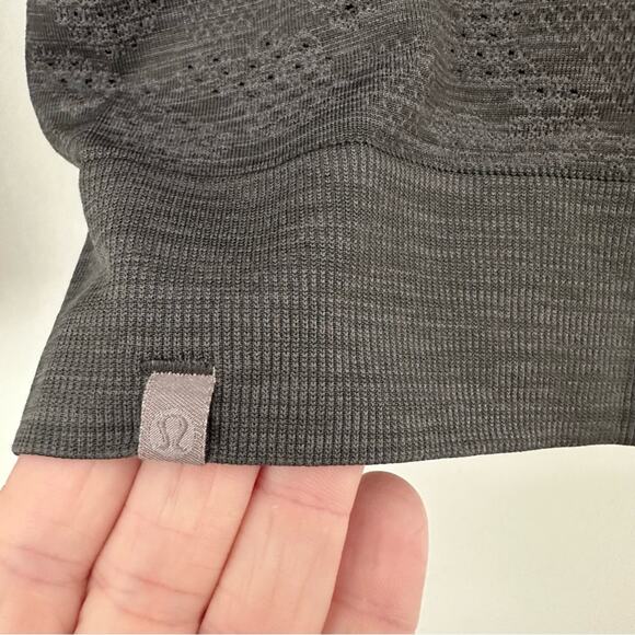 Lululemon Athletica Charcoal Textured Long Sleeve Knit Top Size Small - Picture 5 of 6